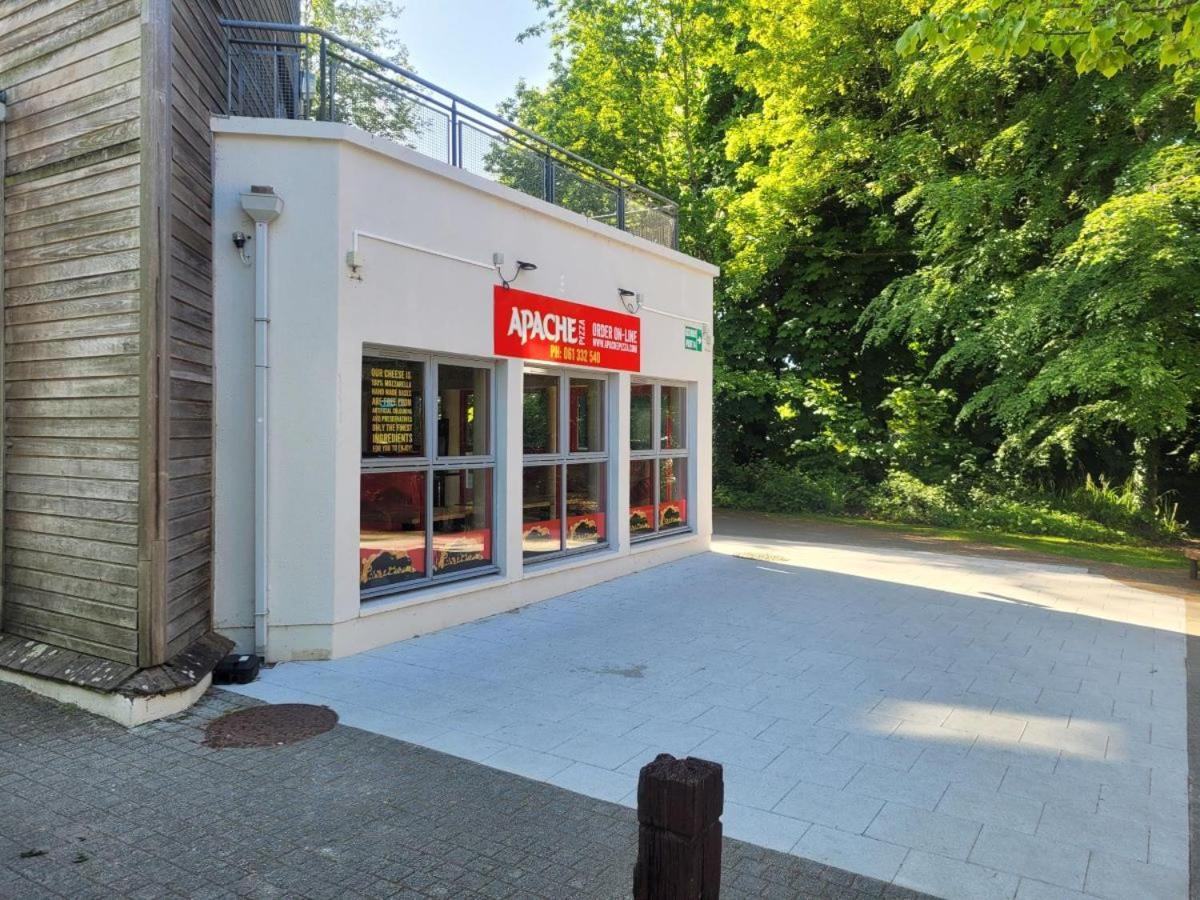 Dromroe Village University Of Limerick Junction المظهر الخارجي الصورة